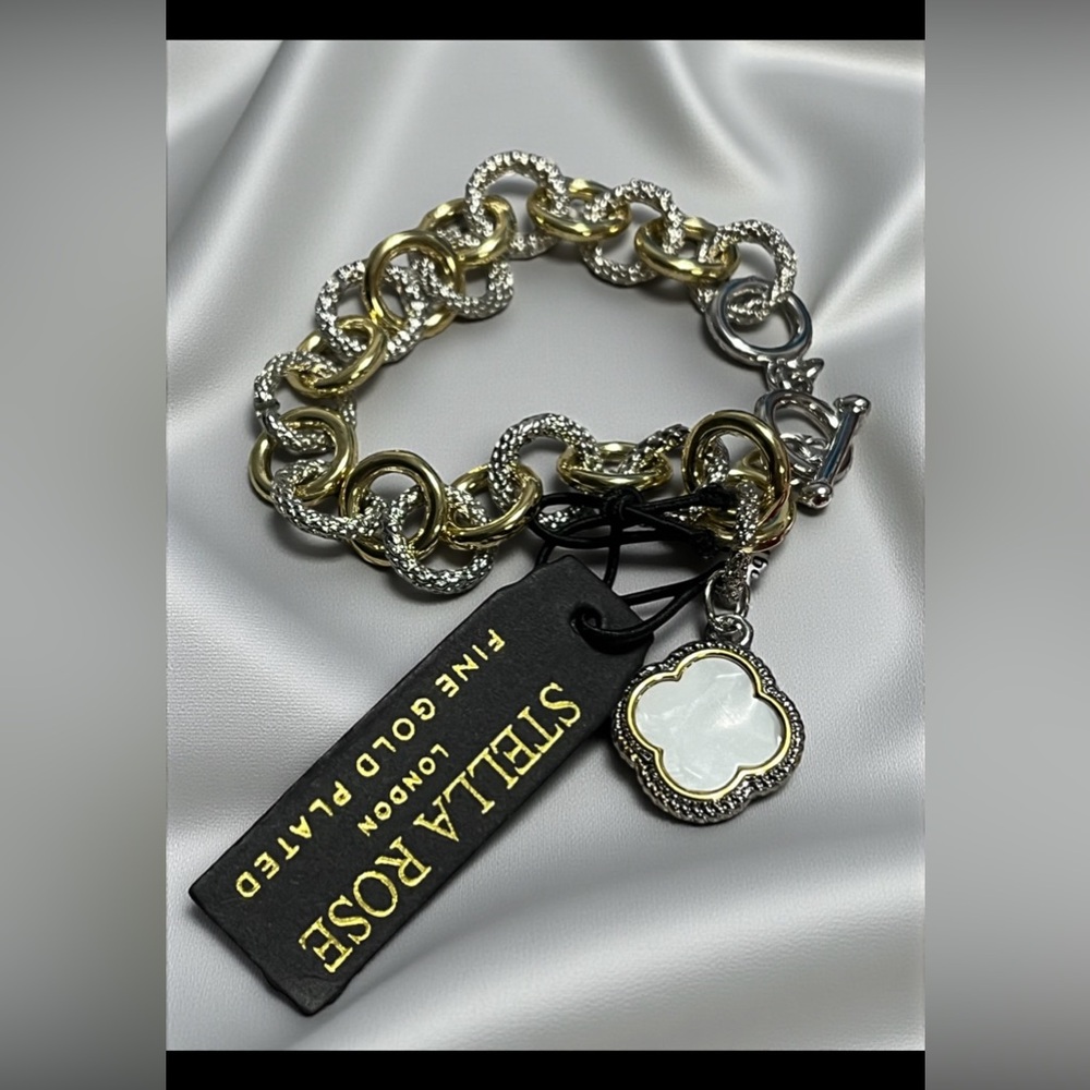 Stella Rose Two-Tone Chain Bracelet with White Mother-of-Pearl Clover